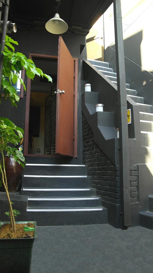 Fnstay Muslim Friendly Guesthouse Seul Exterior foto